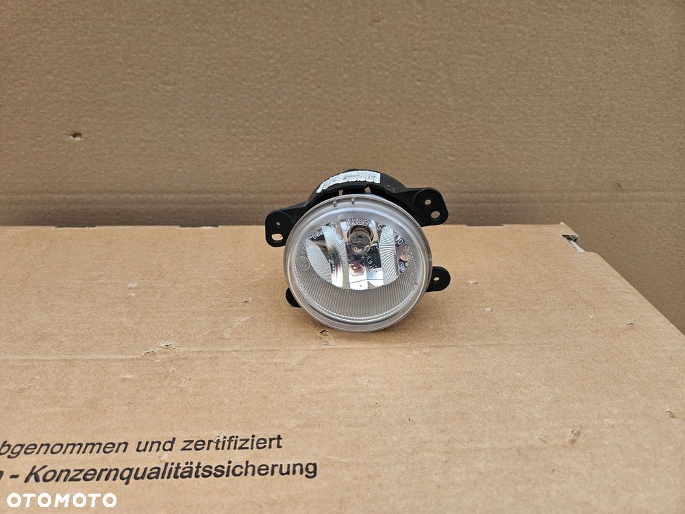 JEEP ERANGLER JK DODGE JOURNEY MAGNUM halogen zderzaka lewy przód IDEALNY oryginał