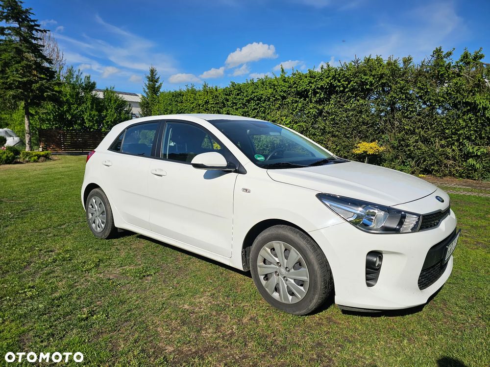 Kia Rio 1.2 Attract - 2