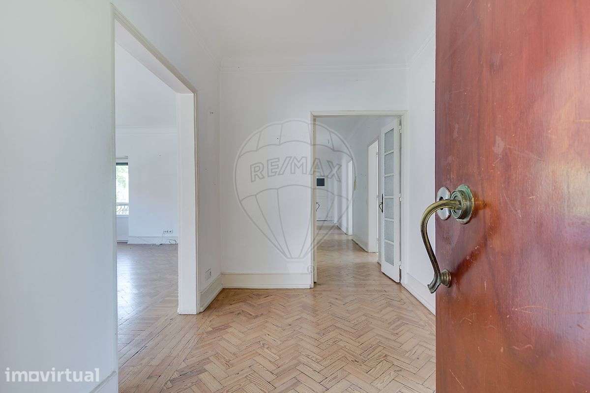 Apartamento T6 para venda - Grande imagem: 2/49