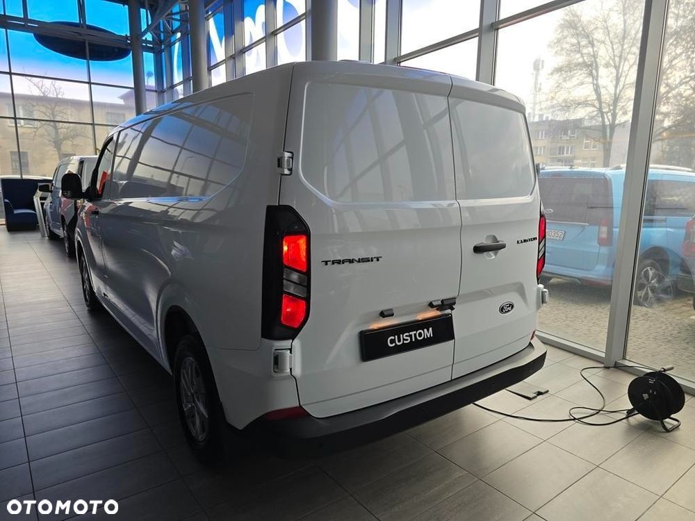 Ford Transit Custom 2.0 EcoBlue 320 L2H1 Trend Automat - 6