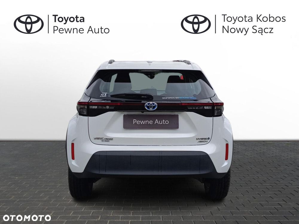 Toyota Yaris Cross Hybrid 1.5 Comfort 4x4 - 6