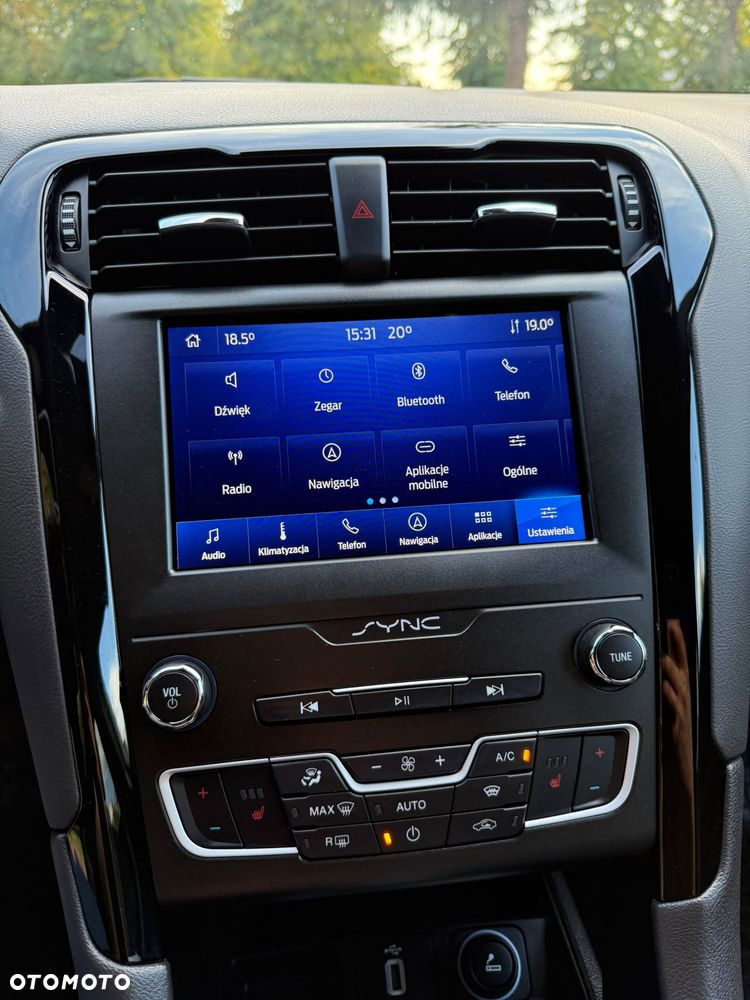 Ford Mondeo 2.0 EcoBlue ST-Line - 11