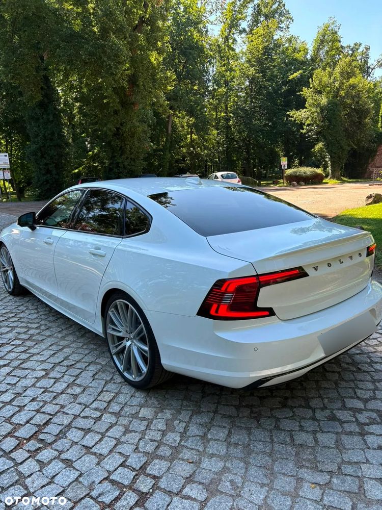 Volvo S90 D5 AWD R-Design - 11