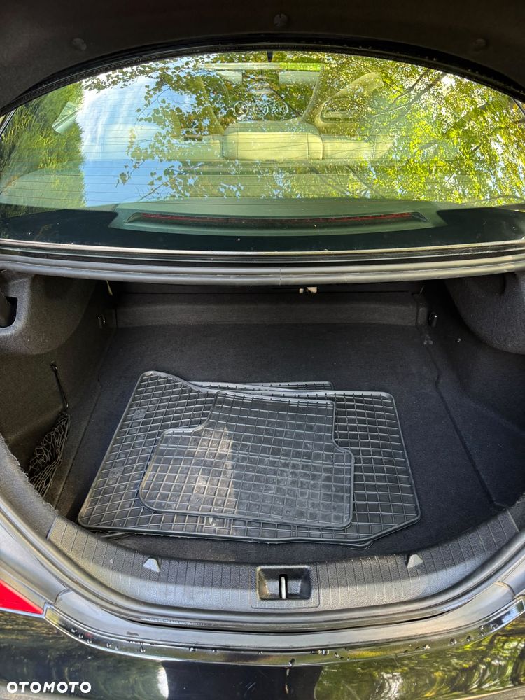 Mercedes-Benz CLA - 32