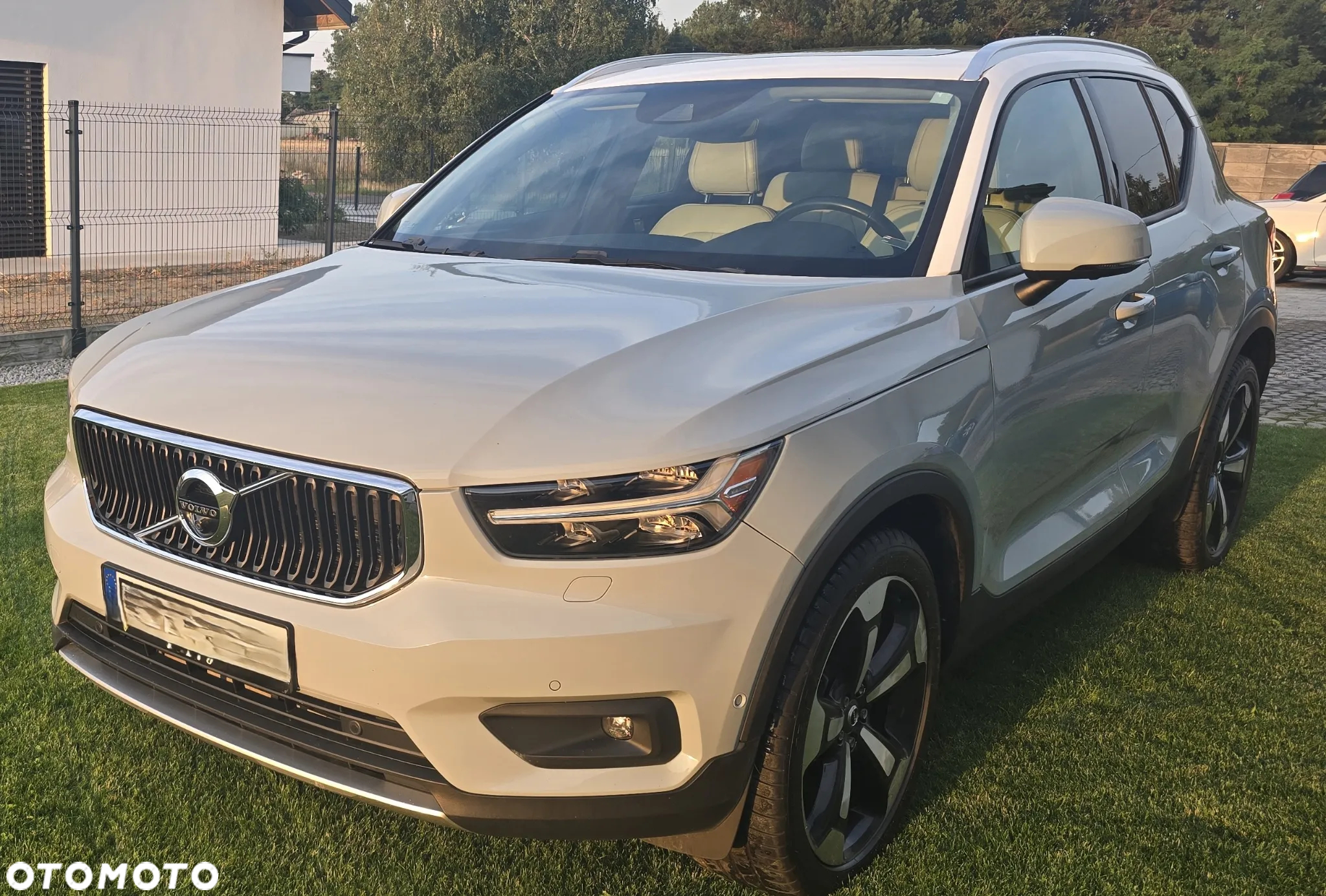 Volvo XC 40 T4 Momentum - 2