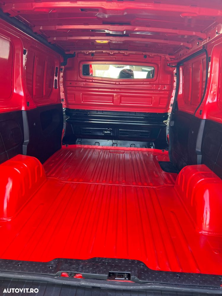 Opel Vivaro L1H1 - 8