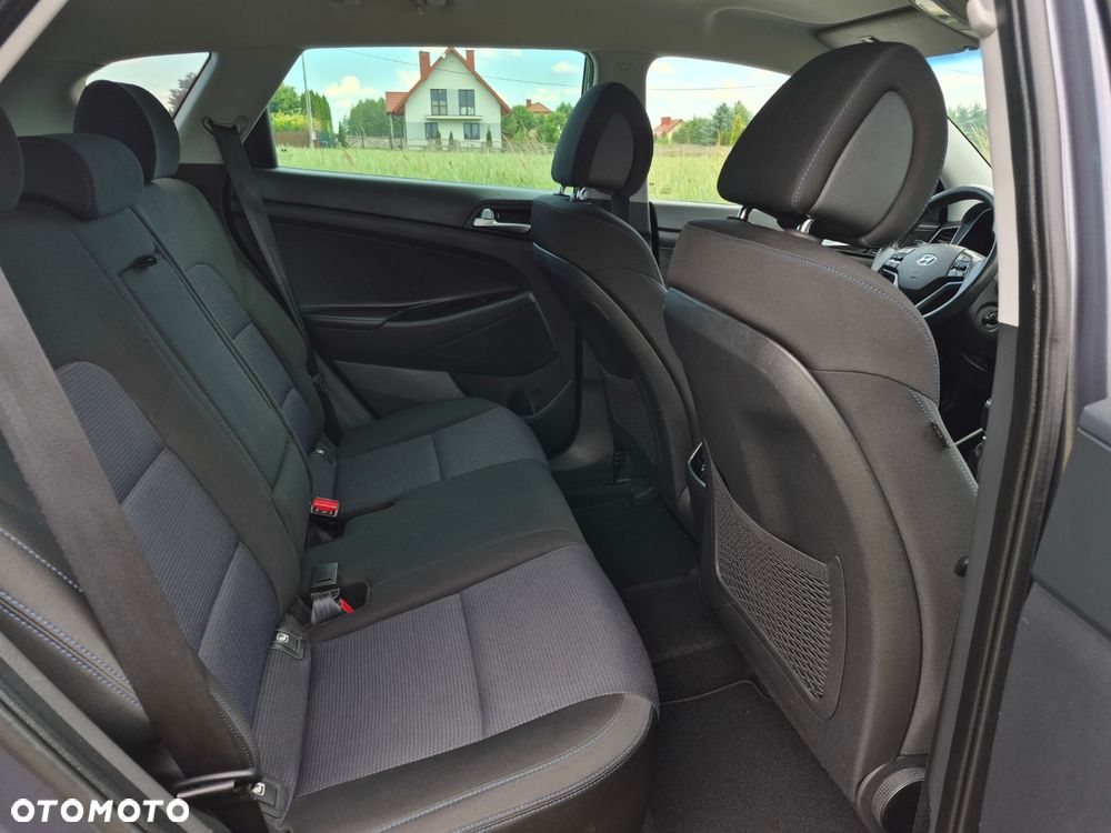 Hyundai Tucson blue 1.6 GDi 2WD Navi - 23