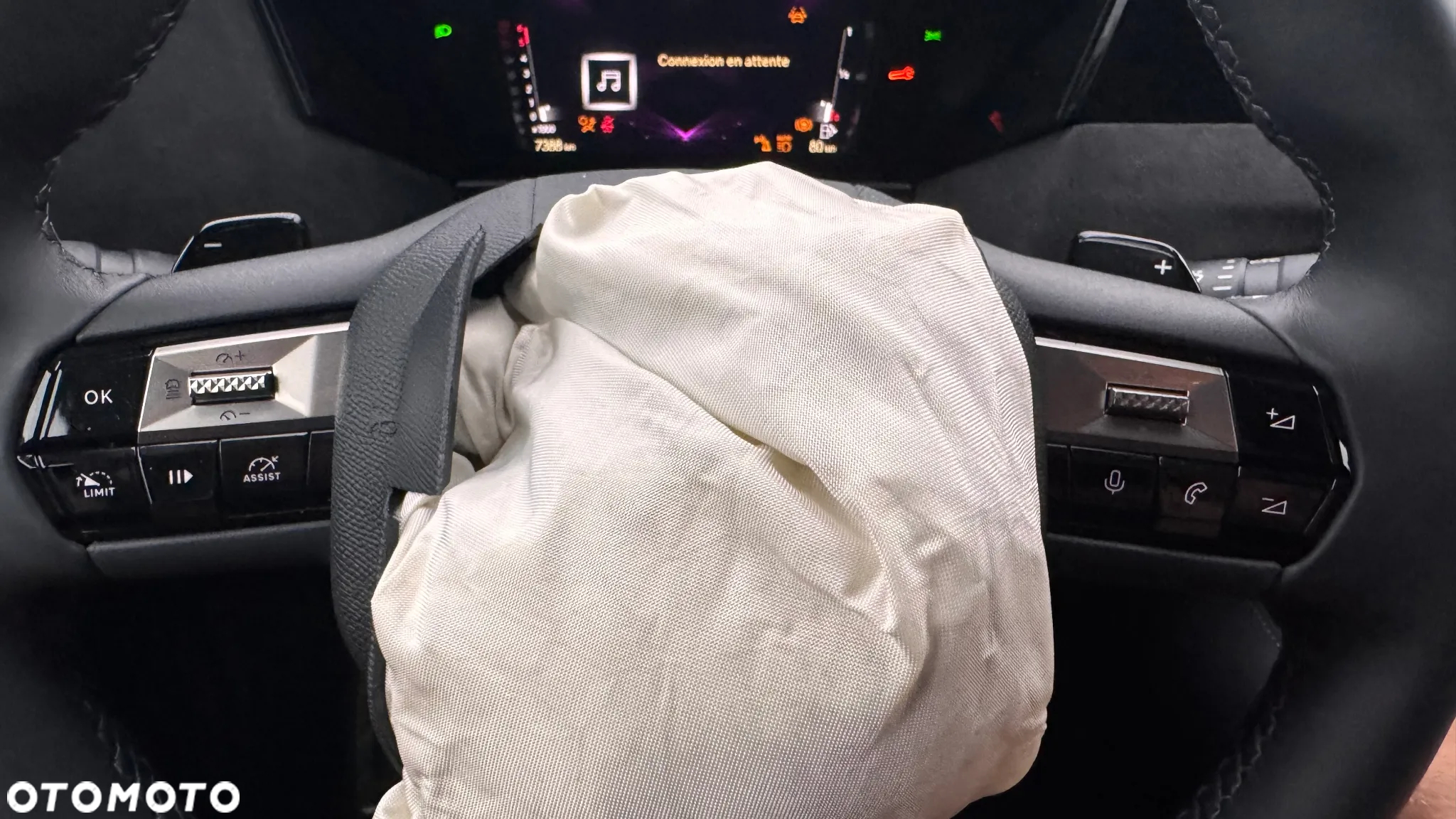 DS Automobiles DS 4 1.5 BlueHDi Étoile Alcantara - 24