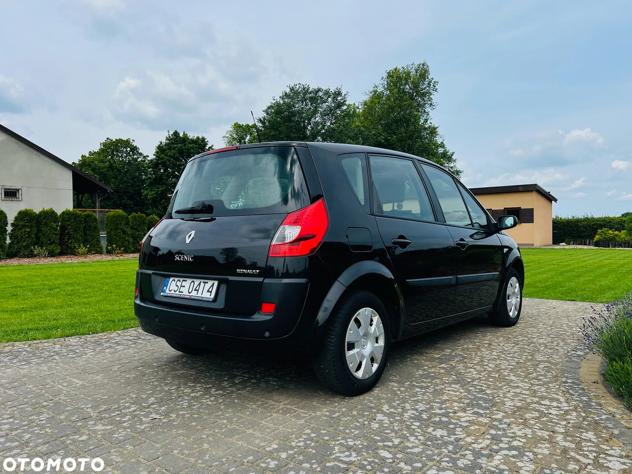 Renault Scenic 1.6 16V 110 Dynamique - 9