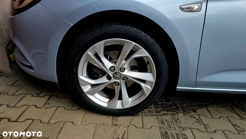 Opel Astra 1.4 Turbo Start/Stop Dynamic - 9