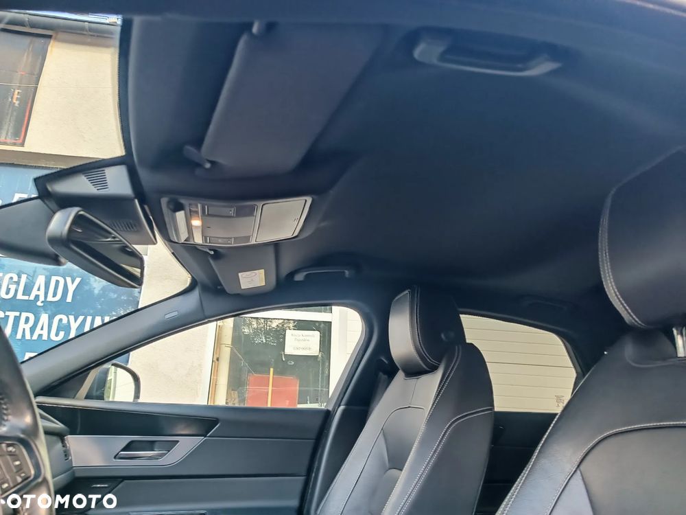 Jaguar XF 20d R-Sport Ingenium Edition - 32