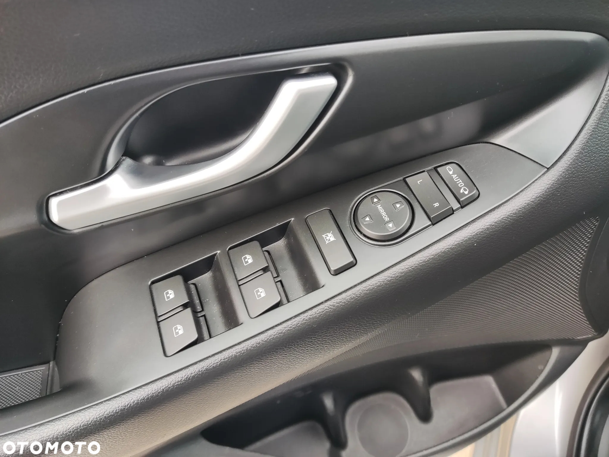 Hyundai i30 1.5 T-GDI 48V Comfort DCT - 16