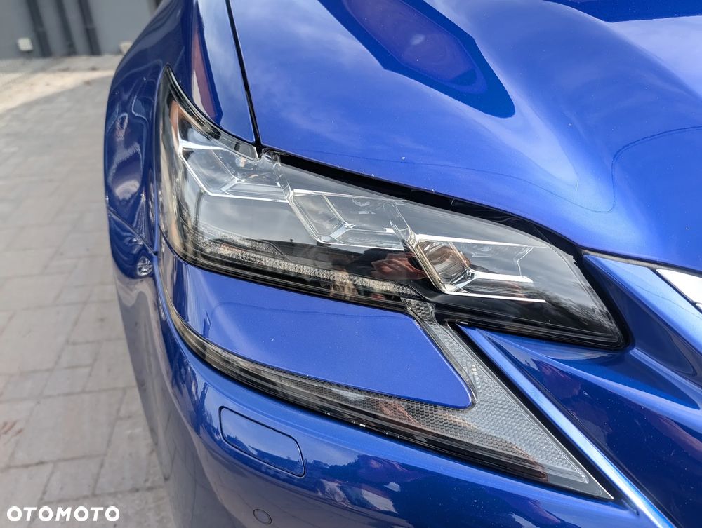 Lexus GS 200t / 300 F Sport - 8