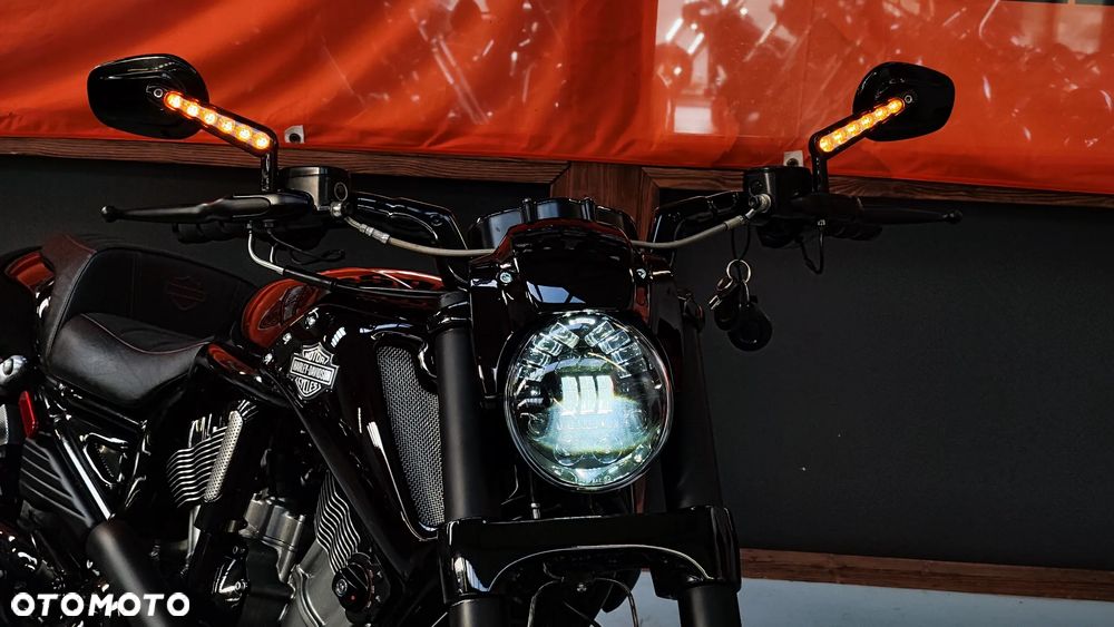 Harley-Davidson V-Rod Muscle - 24