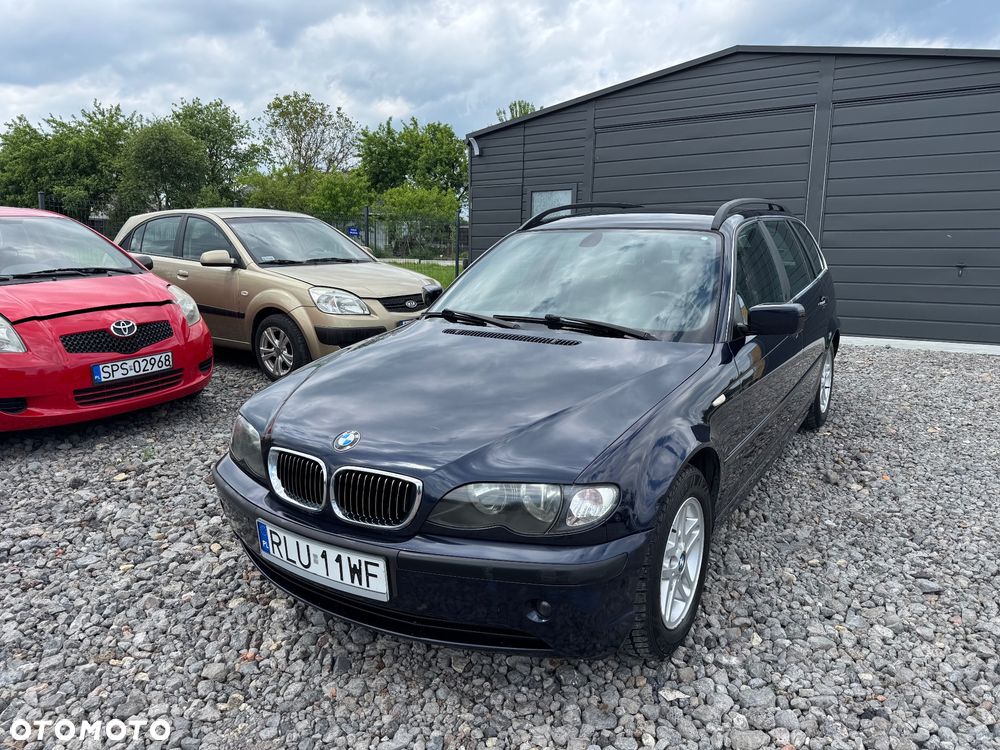BMW Seria 3 318i - 1