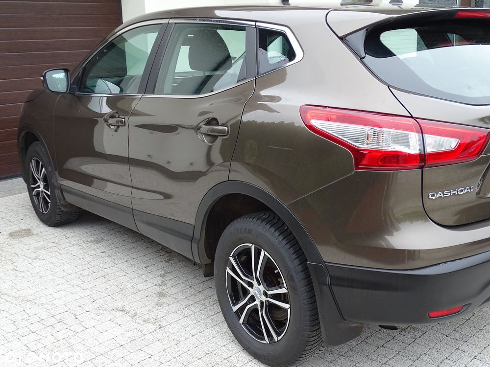 Nissan Qashqai - 10