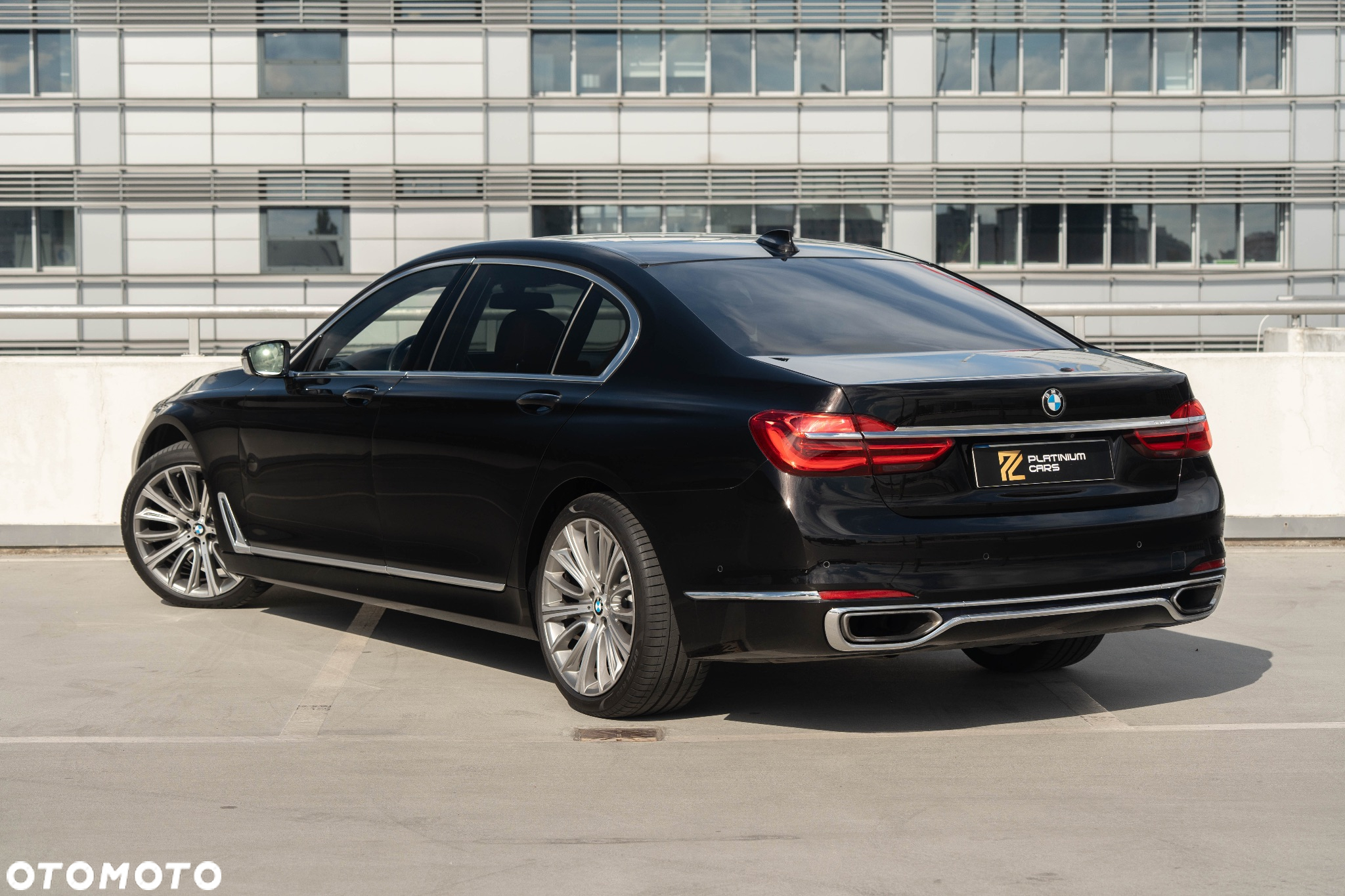 BMW Seria 7 750Li xDrive - 3