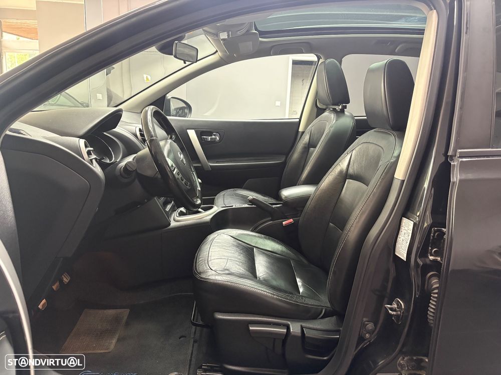 Nissan Qashqai +2 1.6 dCi Tekna Premium 18 360 - 5
