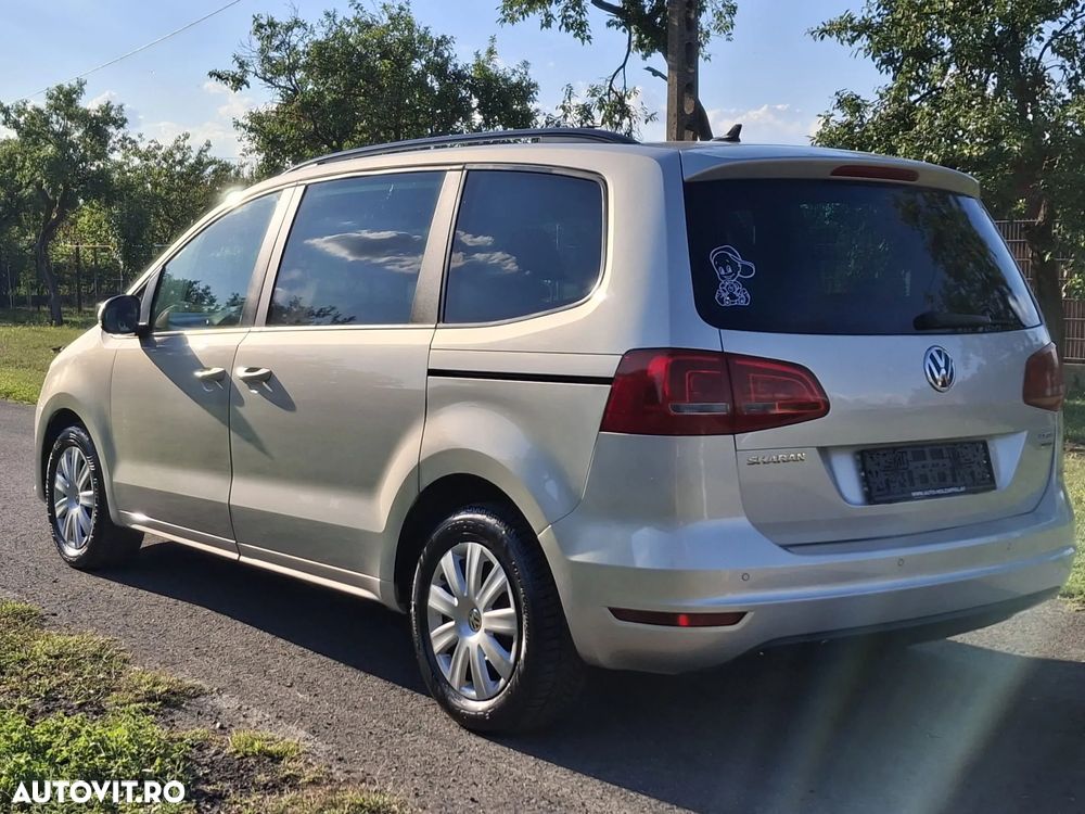 Volkswagen Sharan 2.0 TDI DPF BlueMotion Trendline - 4