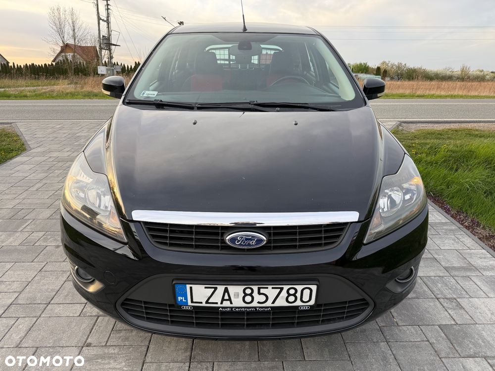 Ford Focus 1.6 16V Ghia - 36