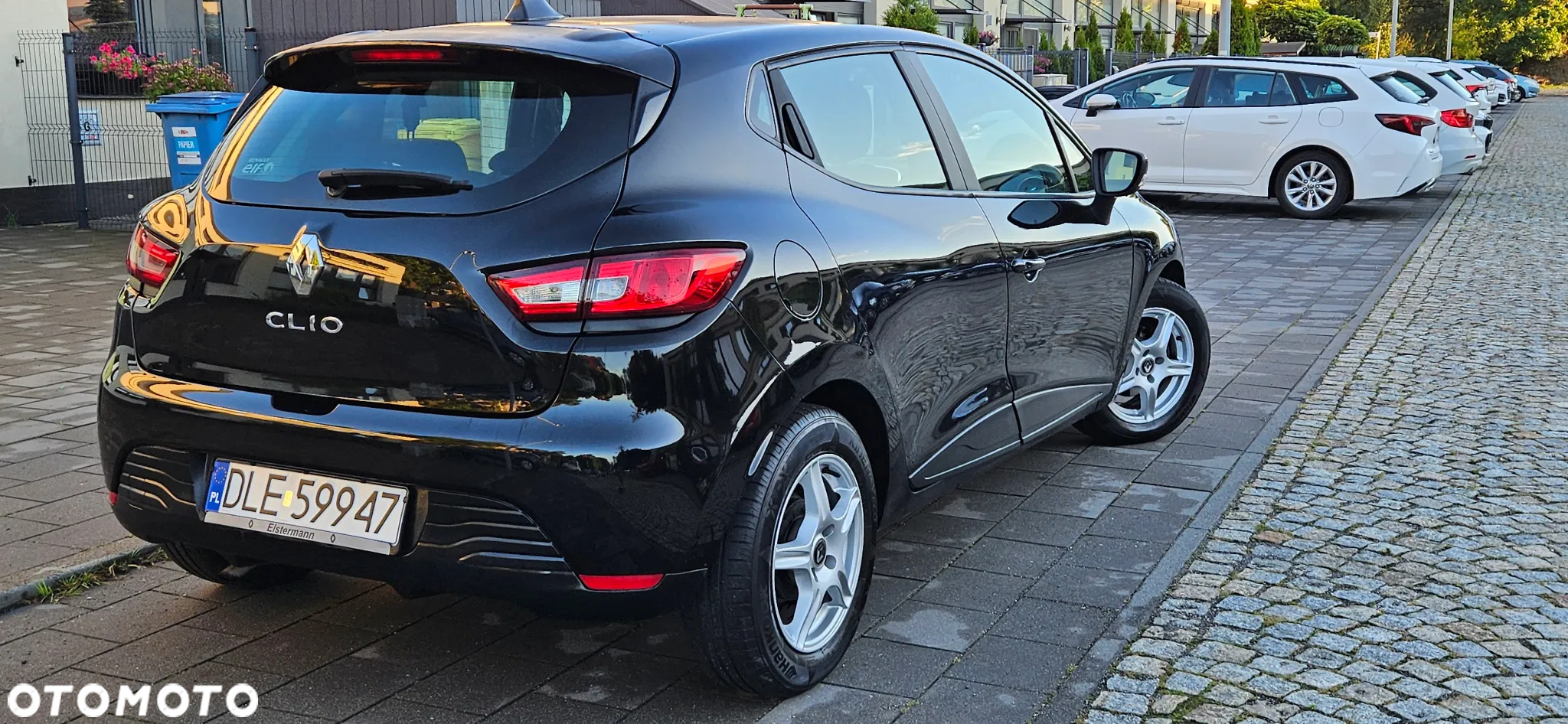 Renault Clio 1.2 16V Alize - 19