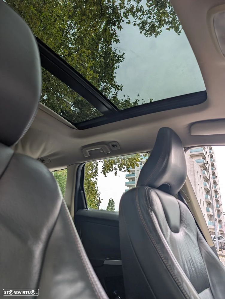 Volvo XC 60 2.0 D3 Drive Summum Start/Stop - 7