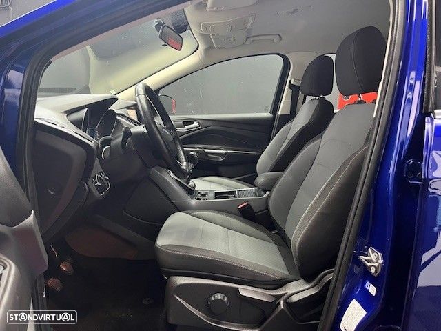 Ford Kuga 1.5 TDCi Titanium - 8