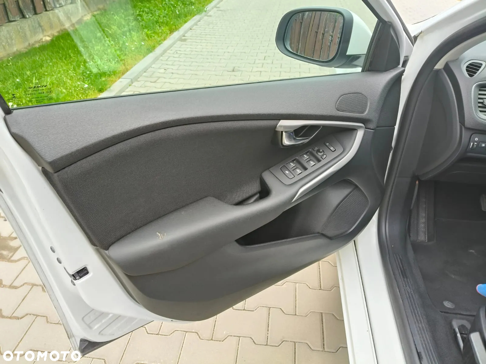 Volvo V40 D2 Summum - 16