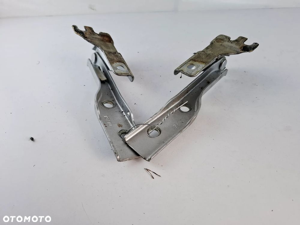 Zawiasy Maski Lewy/Prawy Komplet VW Polo 6R 6R0823301A 6R0823302A - 3