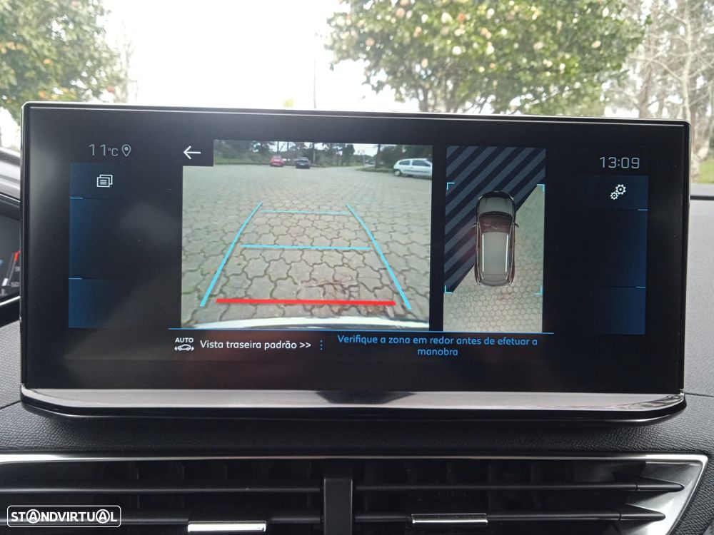 Peugeot 3008 1.2 PureTech Allure EAT8 - 32