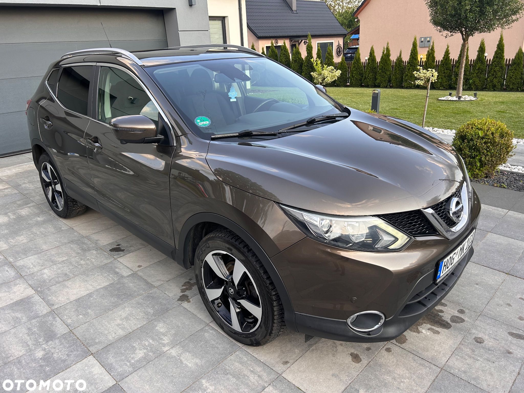 Nissan Qashqai 1.2 DIG-T Tekna - 1