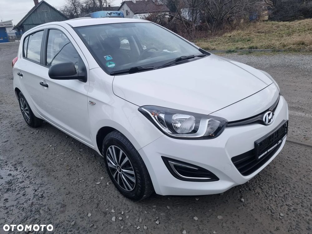 Hyundai i20 1.25 Comfort - 12