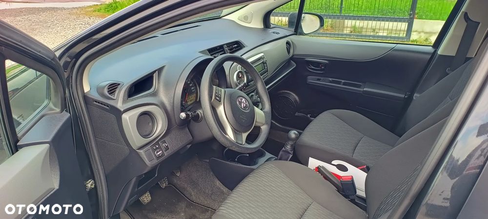 Toyota Yaris 1.0 VVT-i - 16