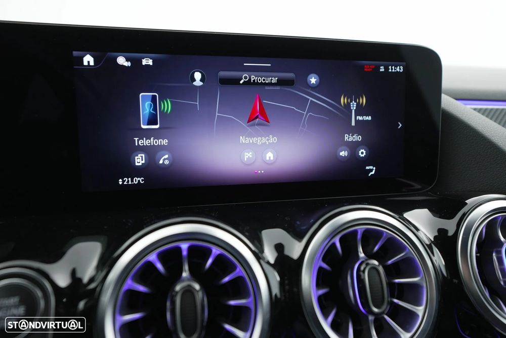 Mercedes-Benz GLA 200 AMG Line - 17