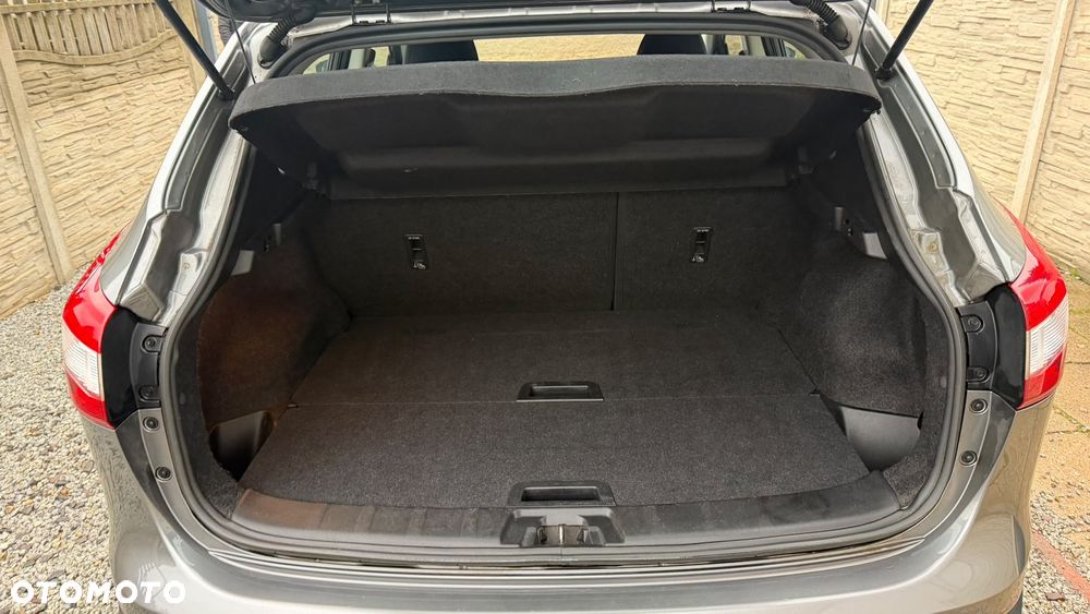 Nissan Qashqai 1.6 DIG-T Tekna - 18