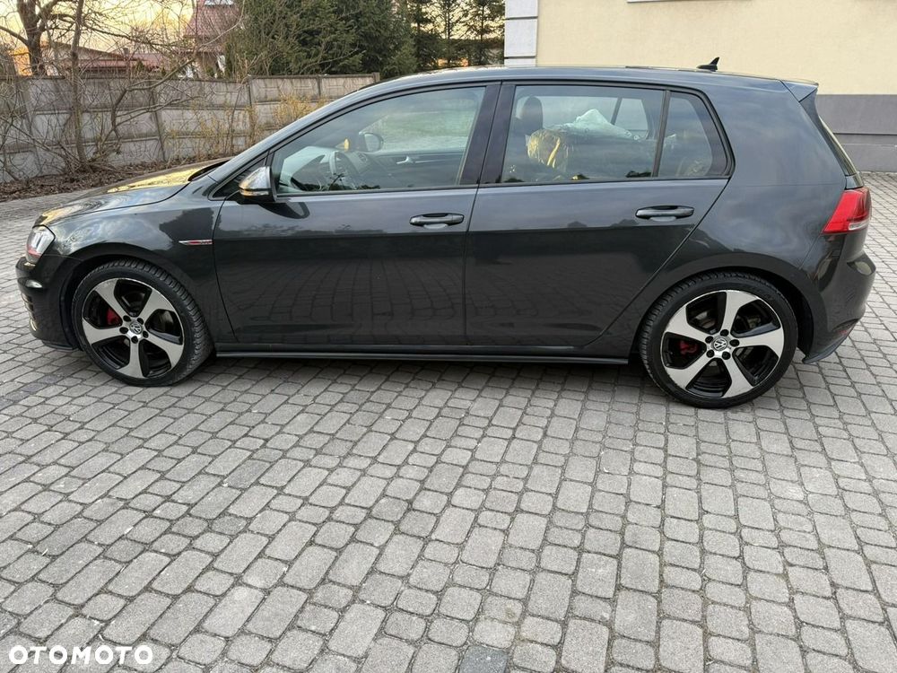 Volkswagen Golf 2.0 TSI BMT GTI Performance DSG - 24