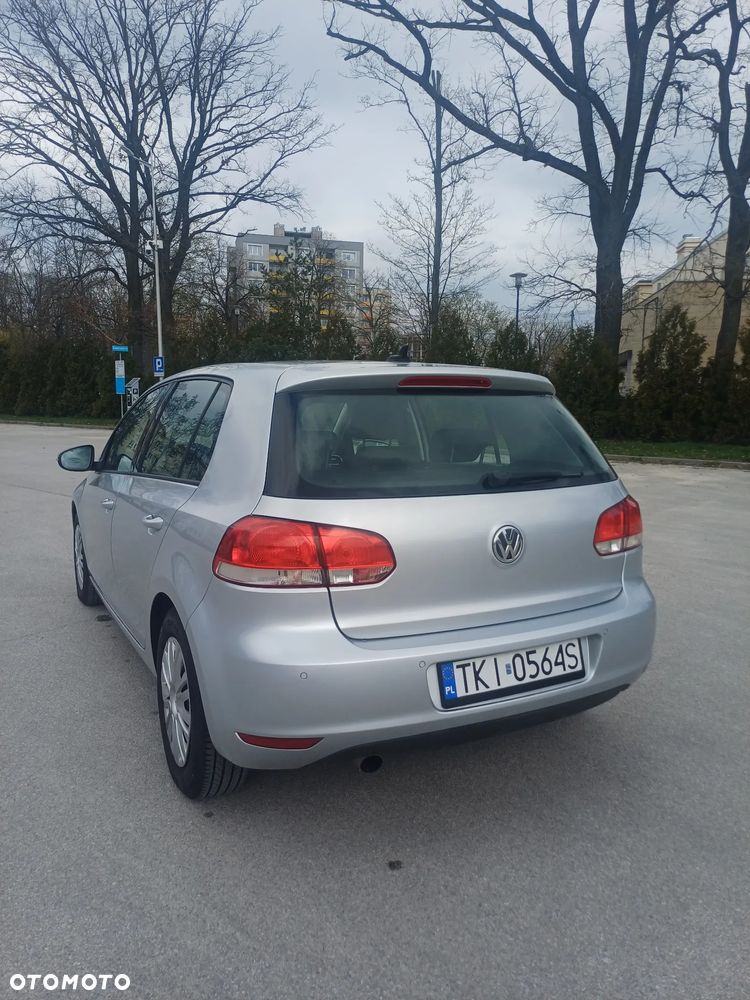 Volkswagen Golf 1.6 TDI Comfortline - 12