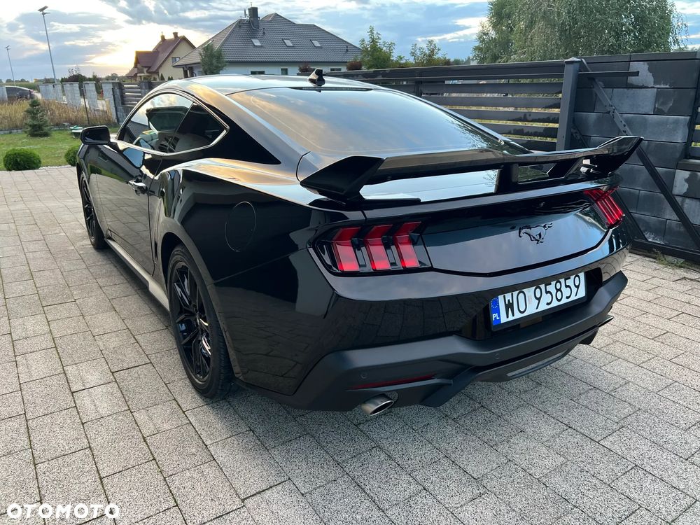 Ford Mustang 2.3 EcoBoost - 11