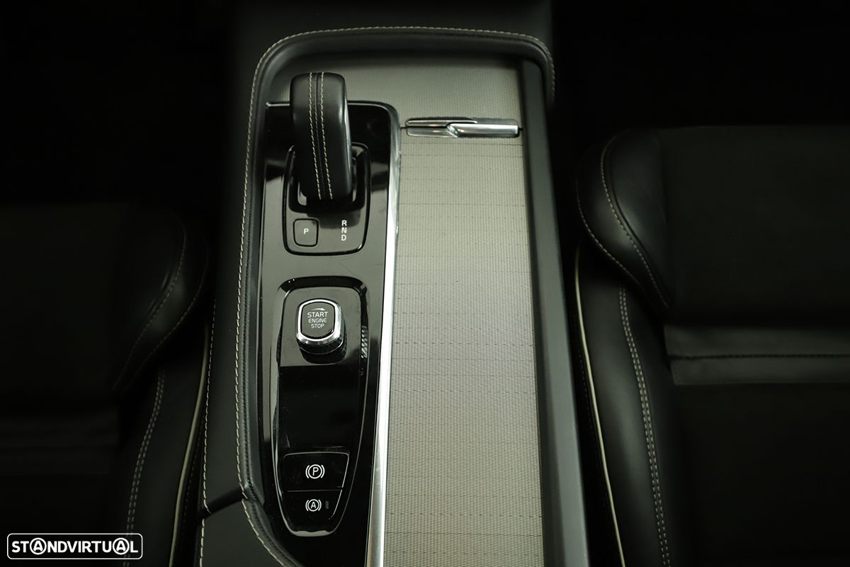 Volvo XC 90 2.0 T8 PHEV R-Design AWD - 14