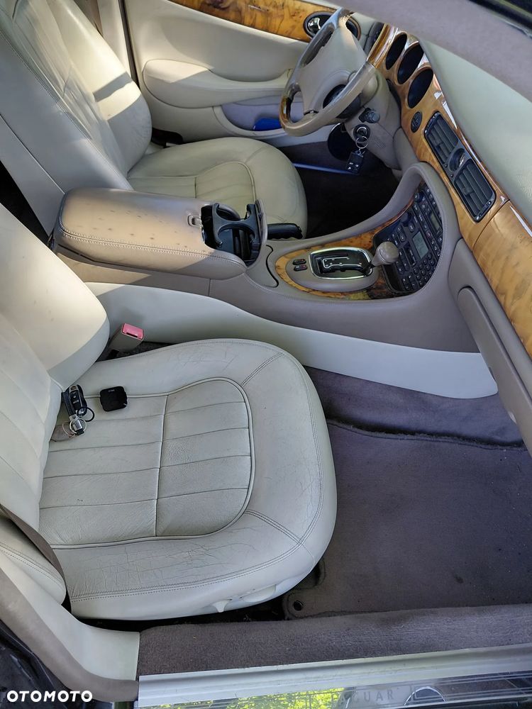 Jaguar XJ 4.0 Executive - 19