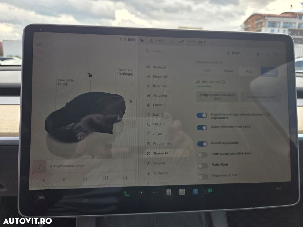 Tesla Model Y RWD - 28