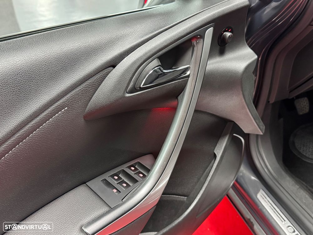 Opel Astra Sports Tourer 1.7 CDTi Cosmo S/S - 17