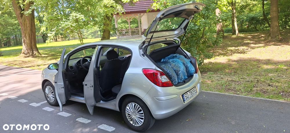 Opel Corsa - 1