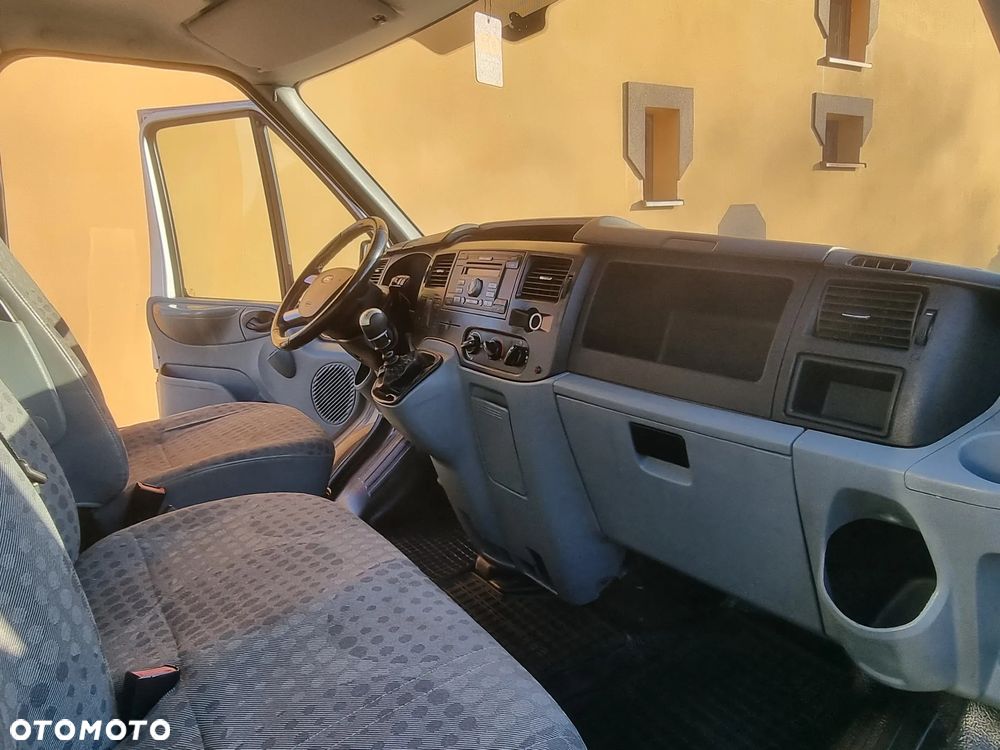 Ford Transit 280M Trend - 13