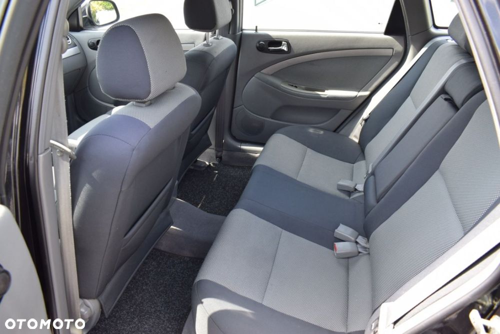 Chevrolet Nubira - 19