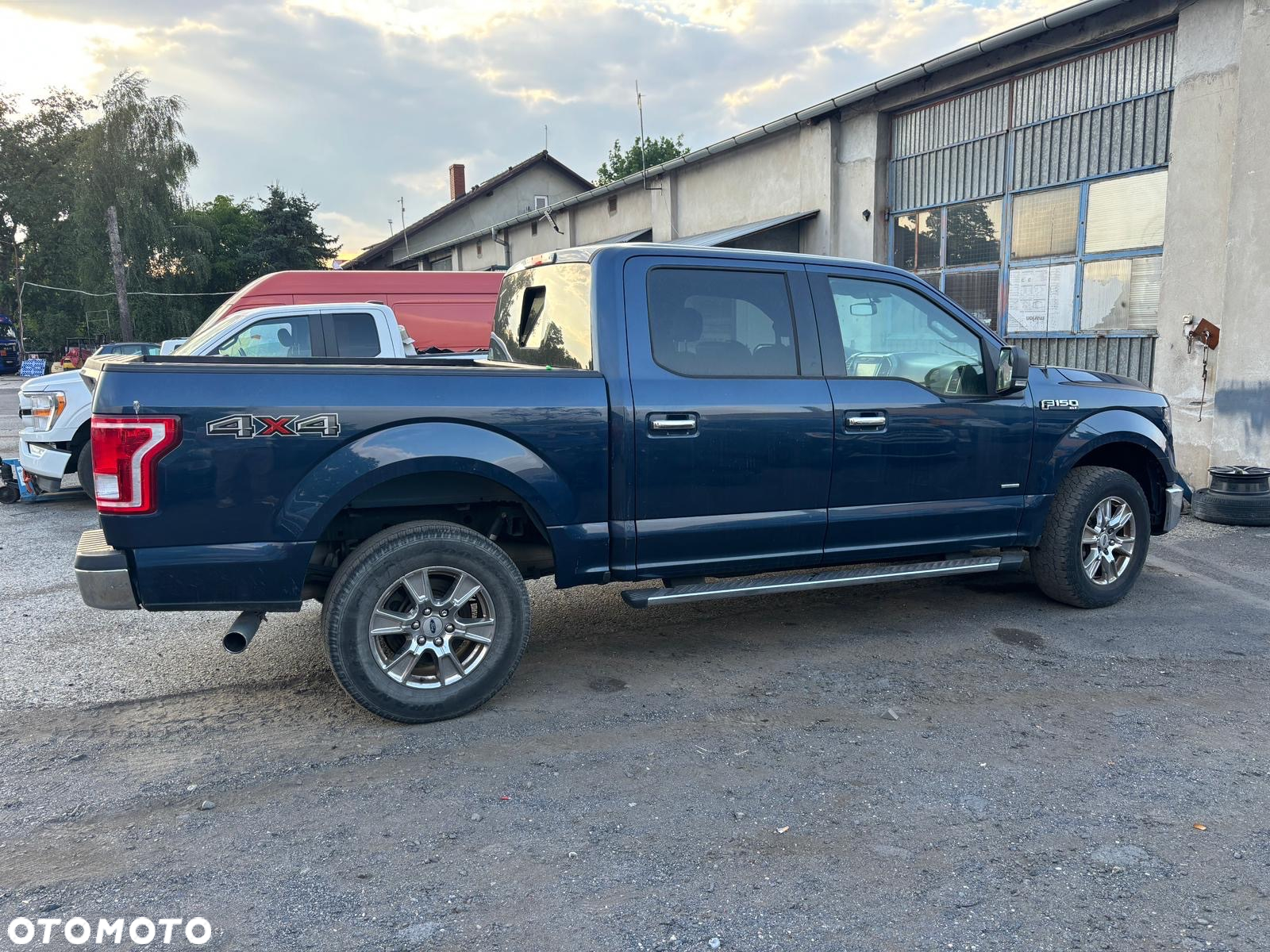 Ford F150 - 8