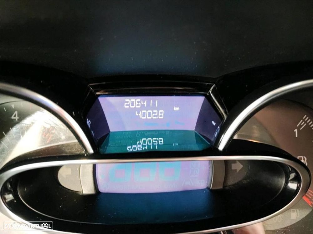 Renault Clio 1.5 dCi Limited - 6