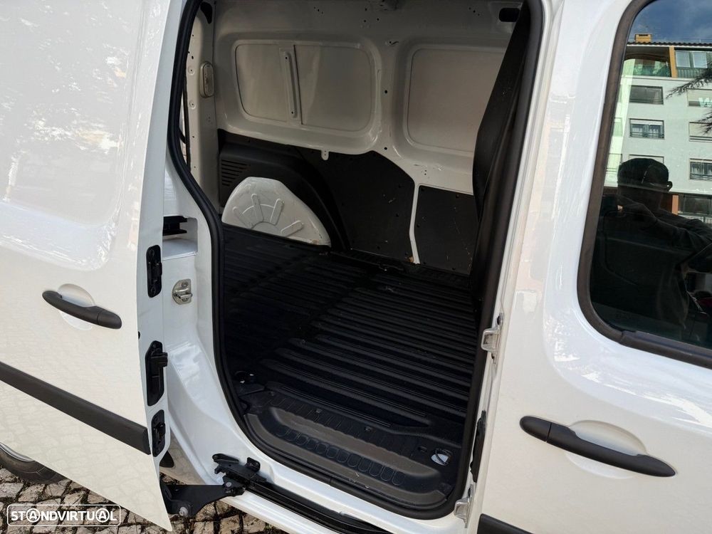 Renault Kangoo 1.5 dCi Maxi Business S/S 3L - 7