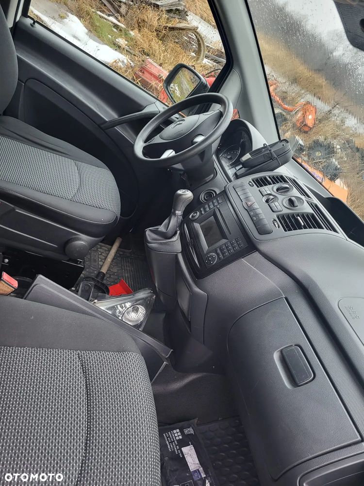 Mercedes-Benz Vito - 4