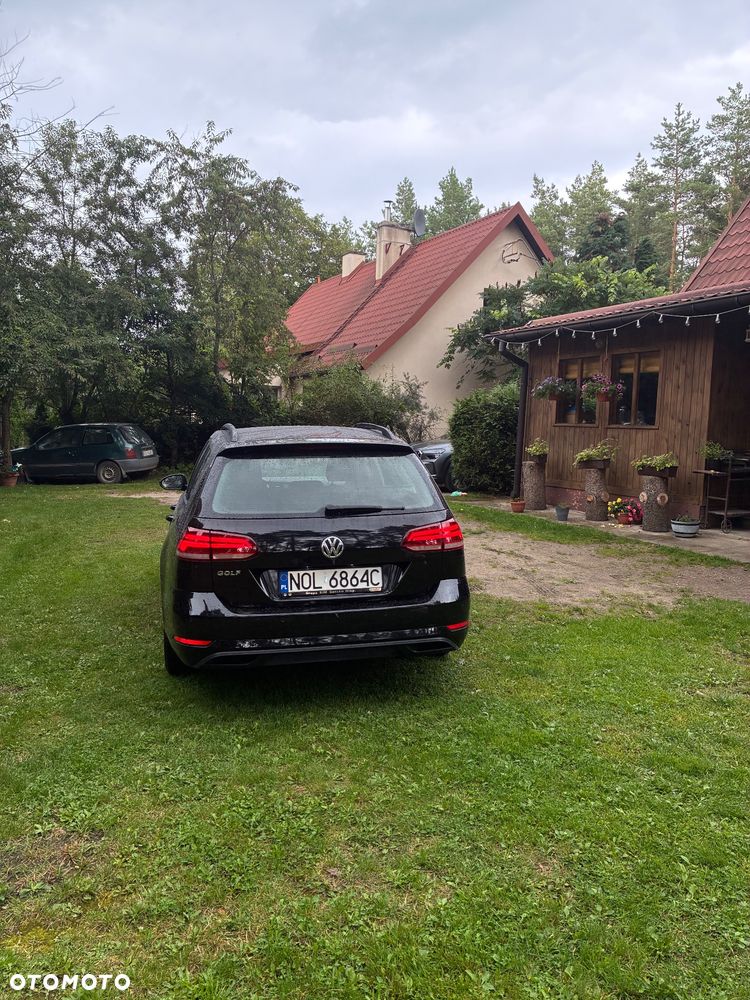 Volkswagen Golf - 4